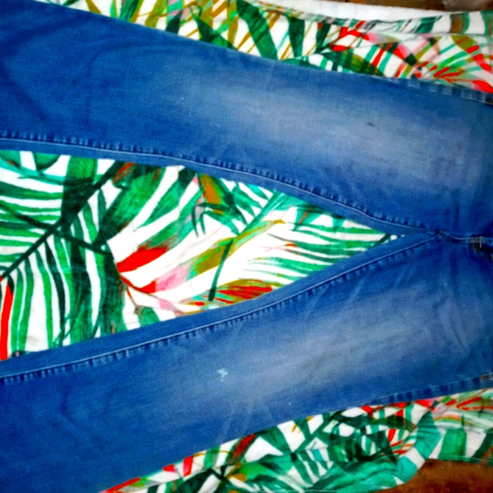 american eagle size 8 jeans